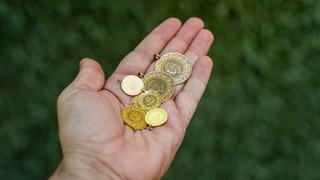 Düğünde taktığı çeyrek altın geri gelmeyince icraya verdi: Sonuç şaşırttı