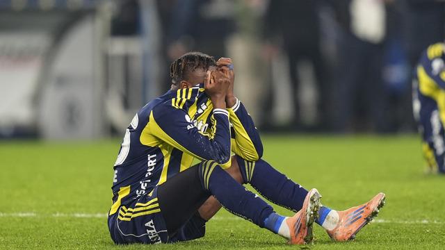 Fenerbahçe'nin puan kaybı sonrası demediğini bırakmadı! Kazanmalıydın gerisi hikaye