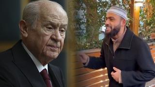 Son dakika: Son dakika | "Kabe'de hacılar" ilahisi Bah&ccedil;eli'nin de g&uuml;ndeminde: "Dağa taşa 'Allah' dedirtti, akıma d&ouml;n&uuml;şt&uuml;"