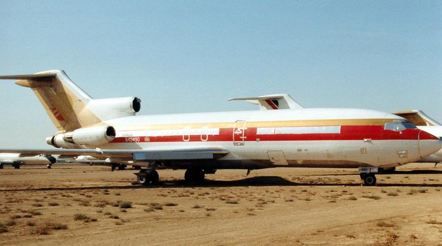 Epstein'in lanetli jeti bakın nerede bulundu! İ&ccedil;erisi adeta su&ccedil; mahali: Bebek losyonları, kirli havlular...