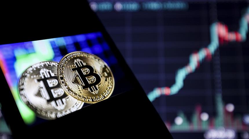 4 ayda 2,1 trilyon dolar buhar oldu! Bitcoin kritik seviyenin altında