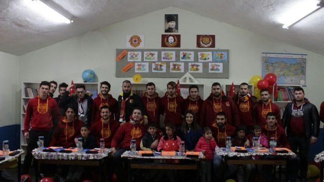 Taraftar grubundan duyarlı hareket