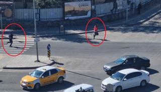 Silahını &ccedil;ıkartıp ateş ede ede husumetlisini kovaladı