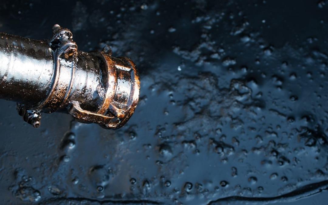 Dev bankadan petrol için kritik tahmin: Sert düşüş kapıda mı? 1