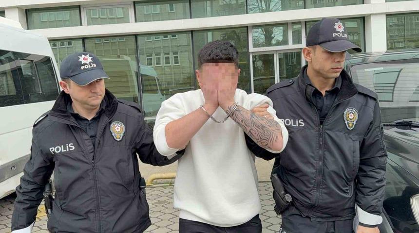 Samsun&rsquo;da kavgada bir kişiyi bı&ccedil;aklayan zanlı tutuklandı