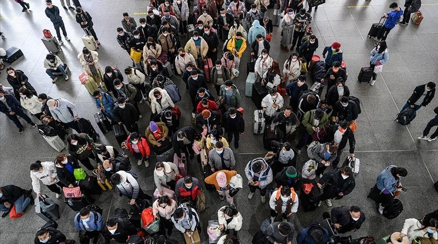 &Ccedil;in'de Bahar Bayramı tatilinde &uuml;lke i&ccedil;inde 2,8 milyar seyahat yapıldı