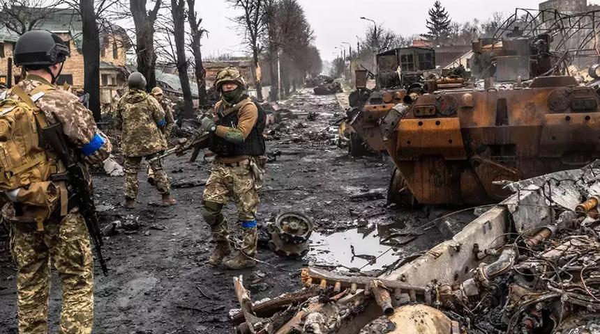 Rusya'dan zehir zemberek a&ccedil;ıklama! 'N&uuml;kleer bomba' ihtimaline karşı a&ccedil;ık tehdit: "&Uuml;&ccedil;&uuml;nc&uuml; d&uuml;nya savaşına giden yol"
