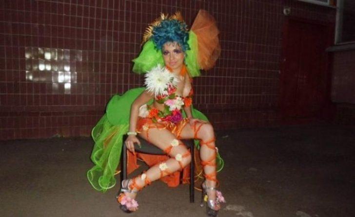 Mezuniyette bunu giydiler  G2