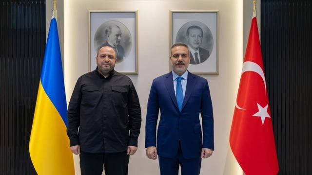 Bakan Fidan, Ukrayna Milli Güvenlik ve Savunma Konseyi Sekreteri Umerov ile görüştü