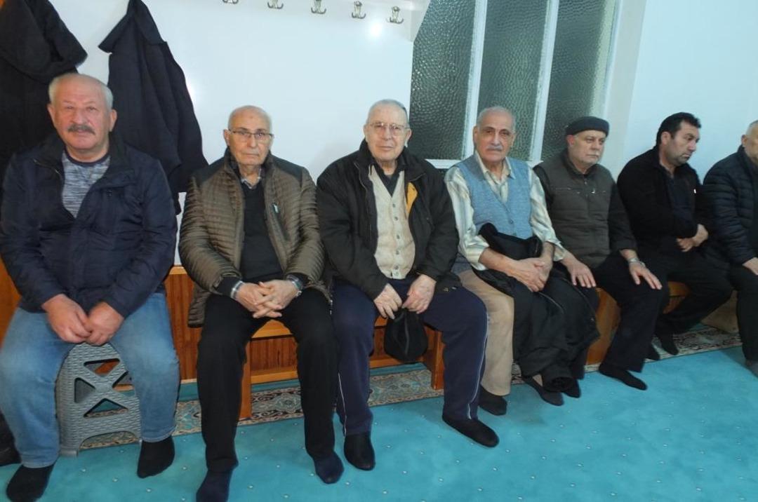 Balıkesir de 3 dakika erken okunan ezan kafaları karıştırdı: M&uuml;ft&uuml;den a&ccedil;ıklama geldi 3