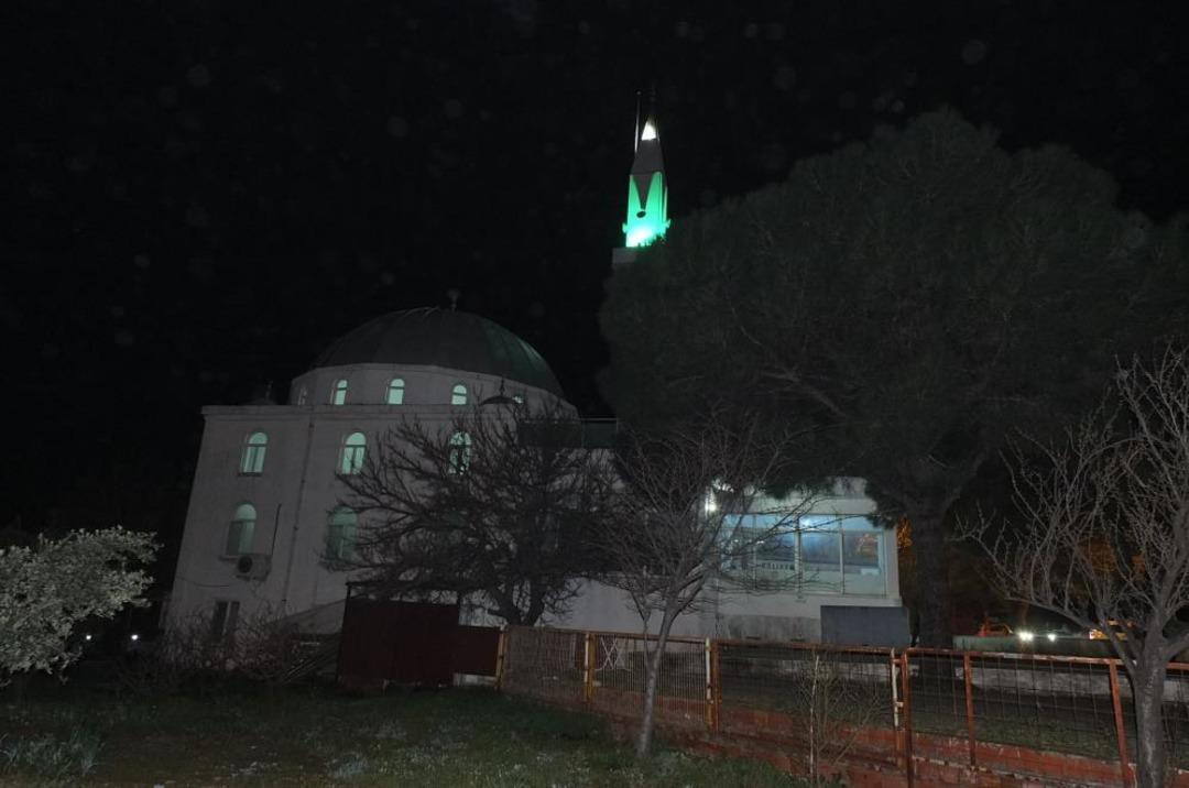 Balıkesir de 3 dakika erken okunan ezan kafaları karıştırdı: M&uuml;ft&uuml;den a&ccedil;ıklama geldi 1