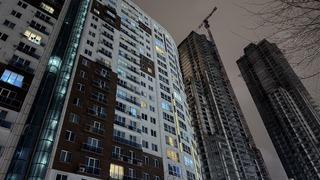 Son dakika: Esenyurt'taki bir rezidansta korkun&ccedil; olay! Silahla vurulmuş halde &ouml;l&uuml; bulundular