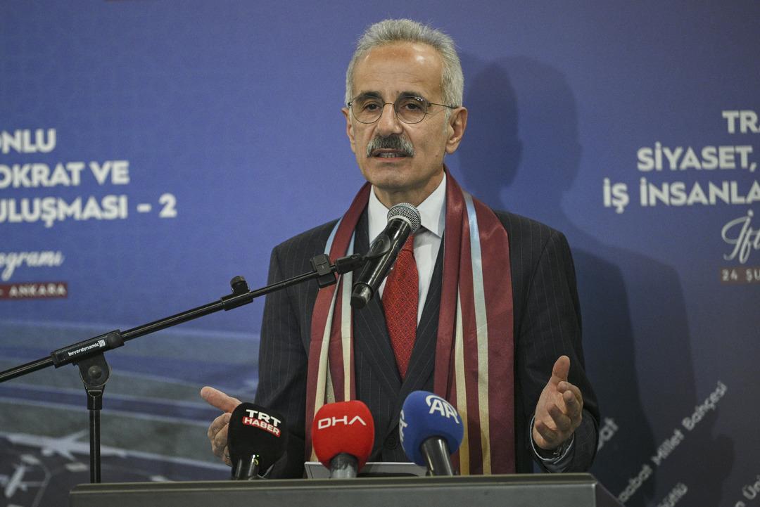 Hızlı tren geliyor: Bakan Uraloğlu  2 il arası 2 saate d&uuml;şecek  deyip duyurdu 3