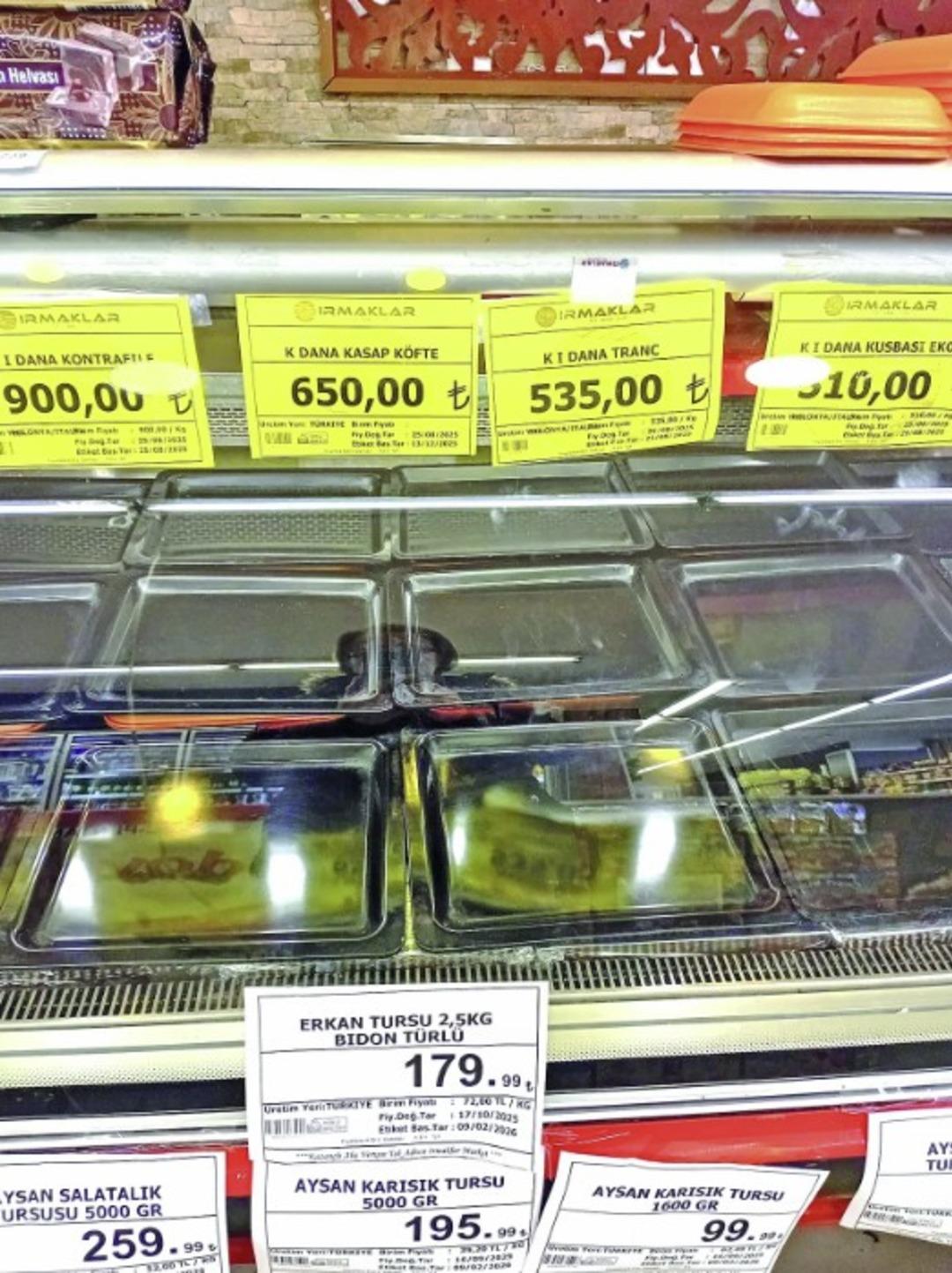 İndirim var ama vatandaşa fırsat kalmıyor! Eş, dost, akrabadan sıra gelmiyor 1