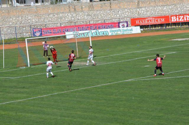 Niğde Belediyespor - Gümüşhanespor: 0-1