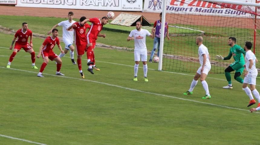 Anagold 24 Erzincanspor-Pazarspor:0-0