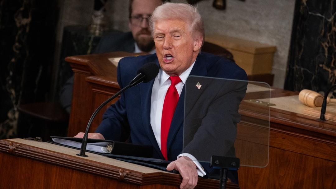 ABD Başkanı Trump neye uğradığını şaşırdı! Alkış beklerken bu sözleri duydu: "Amerikalıları öldürdünüz" 1