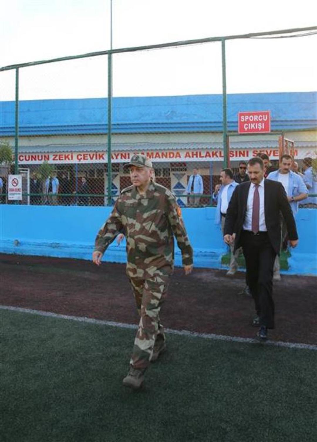 Erdoğan kamuflajı giydi! İşte fotoğraflar