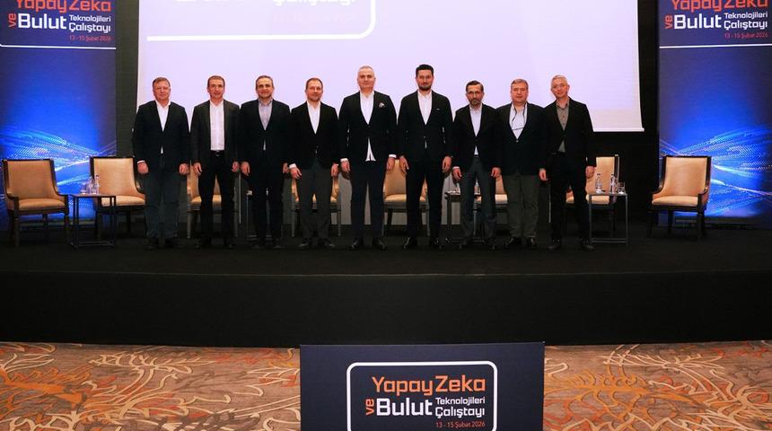 Finans sekt&ouml;r&uuml; i&ccedil;in kritik eşik: Yapay zeka ve bulutta yeni d&ouml;nem