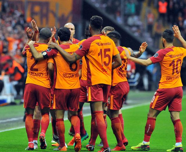 Galatasaray - Trabzonspor: 1-0 (İLK YARI)