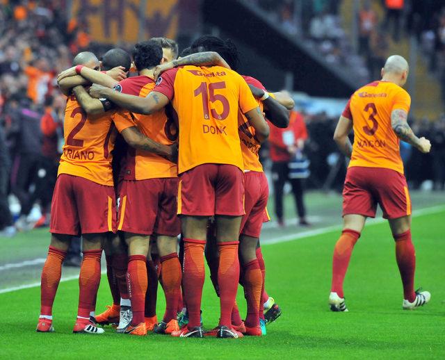 Galatasaray - Trabzonspor: 1-0 (İLK YARI)