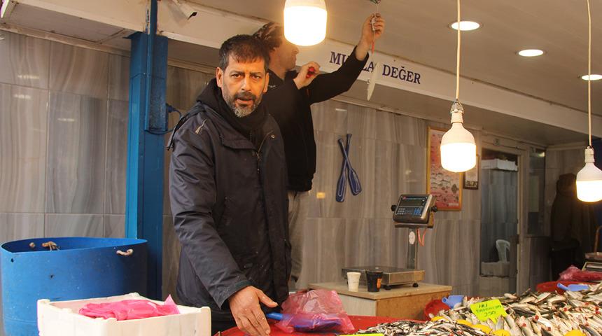 Fiyatlar ucuzladı, tezgahlarda yoğunluk 'Daha da d&uuml;şebilir'