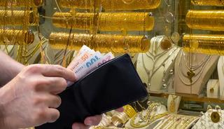 İnternetten de altına h&uuml;cum! T&uuml;m zamanların rekor satışı geldi