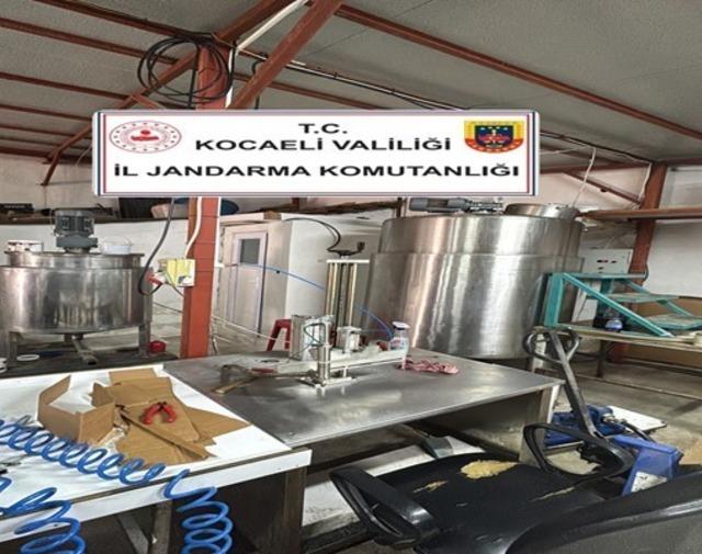 10 milyon TL’lik kaçak bitkisel macun ele geçirildi 1