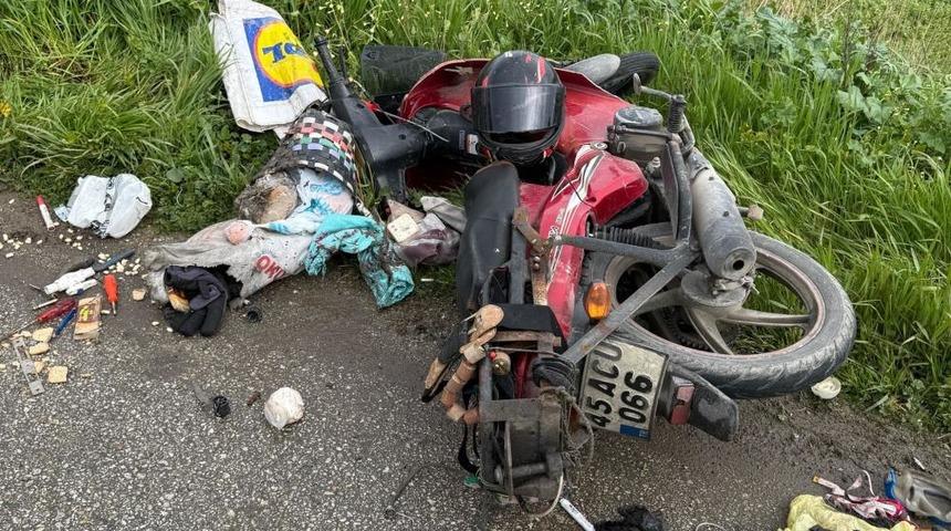 Manisa&rsquo;da devrilen motosikletin s&uuml;r&uuml;c&uuml;s&uuml; ağır yaralandı