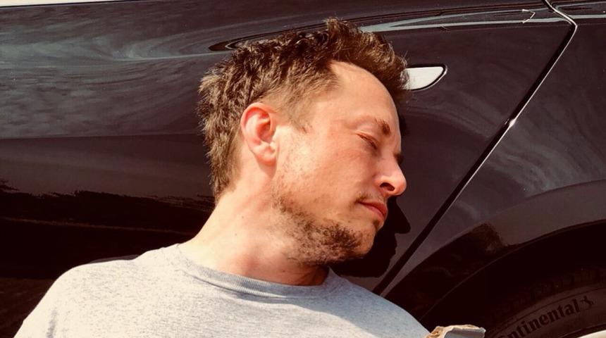 Elon Musk'tan 1 Nisan şakası: Tesla iflas etti