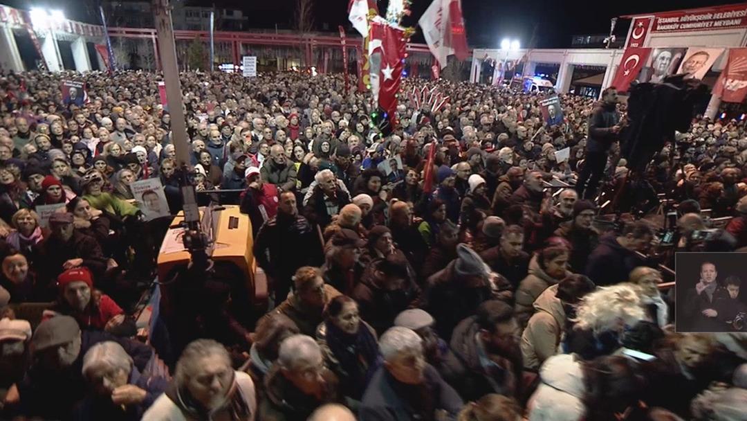 CHP Genel Başkanı &Ouml;zg&uuml;r &Ouml;zel den 9 Mart &ccedil;ağrısı: "S&ouml;z&uuml;n&uuml;z&uuml; tutun" 2