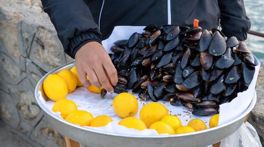 K&ouml;rfezde midyede vir&uuml;s m&uuml; tespit edildi? Resmi a&ccedil;ıklama geldi