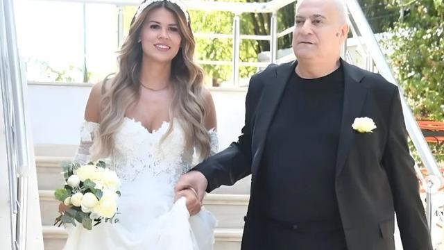 7 aylık evlilik tek celsede bitti! Mehmet Ali Erbil ile Gülseren Ceylan'ın boşanma şartları ortaya çıktı! 'Düğünde takılan takılar ve araba...' 