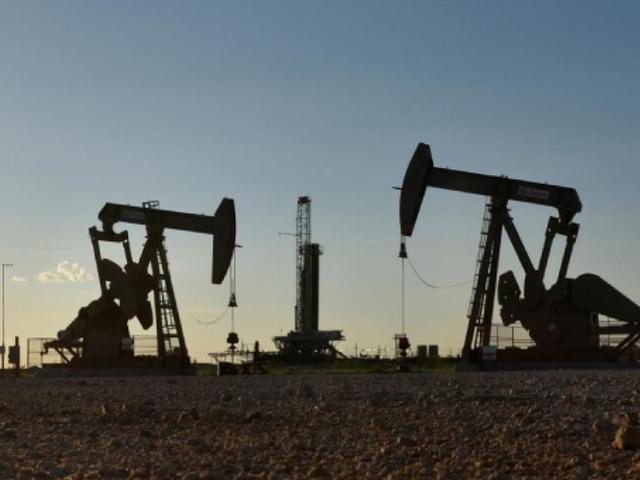 Brent petrol&uuml;n varili 70,92 dolardan işlem g&ouml;r&uuml;yor