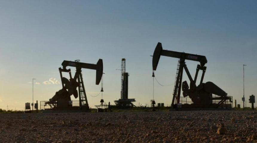 Brent petrol&uuml;n varili 70,92 dolardan işlem g&ouml;r&uuml;yor