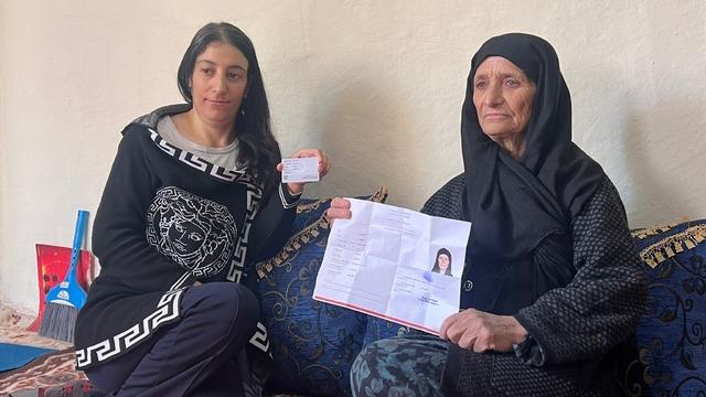 Kimliklerindeki yazı 40 yıldır hayatlarını kararttı: Hastanede utanıyorlar, okula gidemiyorlar! DMM: Resmi herhangi bir başvuruları yok