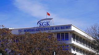SGK&rsquo;dan erteleme ve taksit bekleyenlere kolaylık geldi: Şartlar değişti!