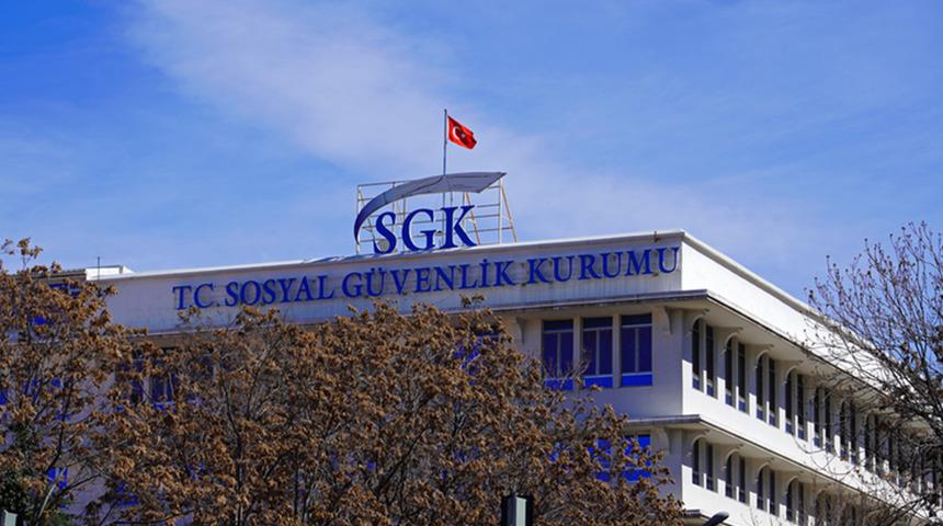 SGK&rsquo;dan erteleme ve taksit bekleyenlere kolaylık geldi: Şartlar değişti!