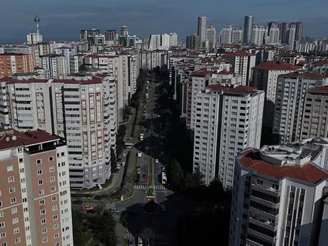 &Uuml;&ccedil; kentin n&uuml;fusunu solladı! İstanbul'un en kalabalık mahallesi belli oldu