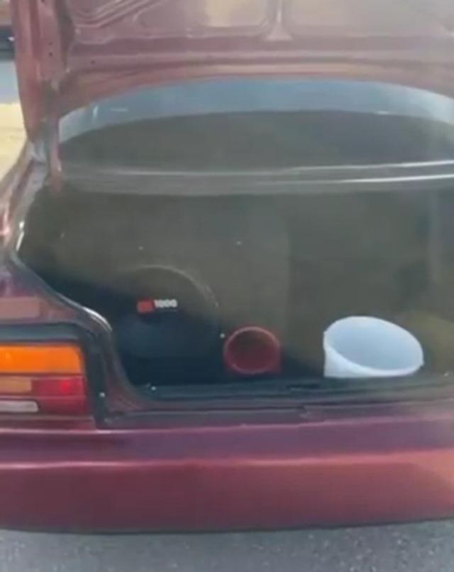 Abartı egzoz ve ses sitemi ile g&uuml;r&uuml;lt&uuml; yapan 90 s&uuml;r&uuml;c&uuml;ye ceza 2