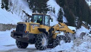 Trabzon&rsquo;da 19 mahalle yolu kar nedeniyle ulaşıma kapandı