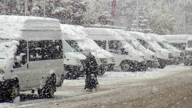 Ahlat&rsquo;ta kar yağışı 2