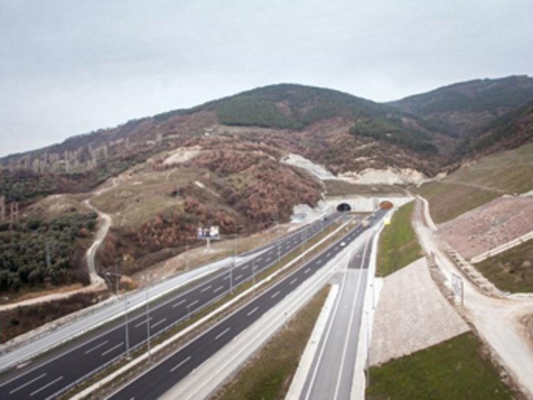 İzmir - İstanbul arası 2 saat 50 dakika olacak!