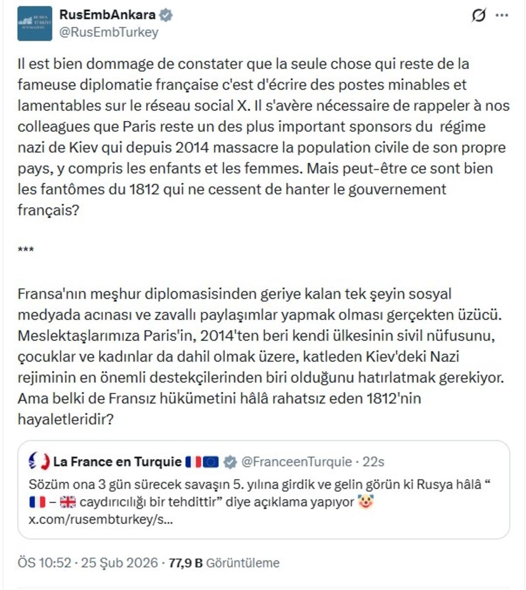 Rusya ile Fransa arasındaki  klavye savaşı  g&uuml;ndem oldu! Dikkat &ccedil;eken  Napolyon  g&ouml;ndermesi 3