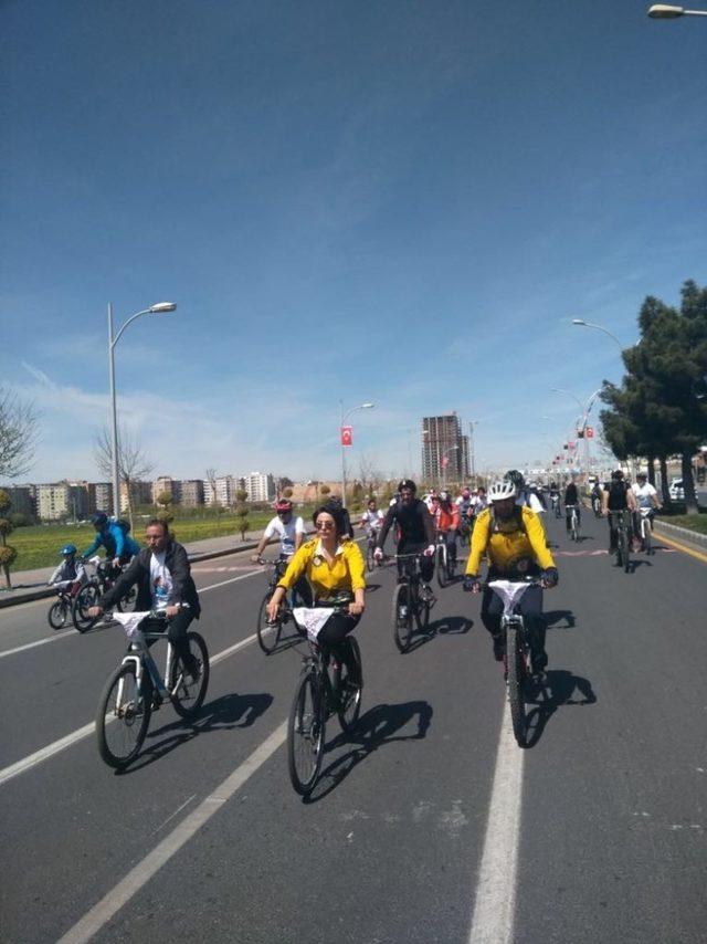 Diyarbakır’da 2 Nisan Otizm Farkındalık Günü etkinliği