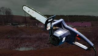 &Ccedil;iftlik evinde dehşet: Elektrikli testereyle saldırdı