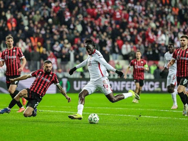 Samsunspor Konferans Ligi'nde tarih yazıyor!