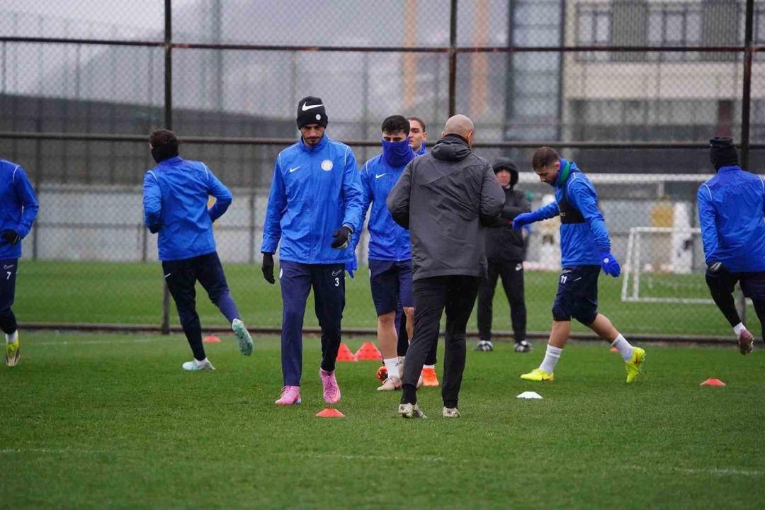 &Ccedil;aykur Rizespor, Kasımpaşa ma&ccedil;ı hazırlıkları s&uuml;rd&uuml;rd&uuml; 1