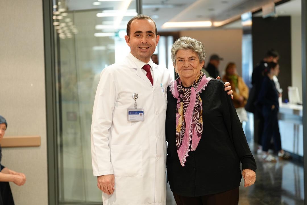 75 yaşında ışığa kavuştu: 6 yıl sonra yeniden g&ouml;rmeye başladı 3