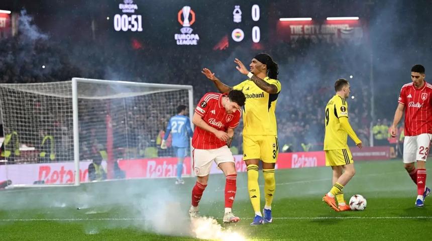Fenerbah&ccedil;e'de Nottingham ma&ccedil;ı sonrası dev UEFA tehlikesi! Ertelenen ağır ceza kapıda: İsmail Y&uuml;ksek'in &ccedil;abası yetecek mi?